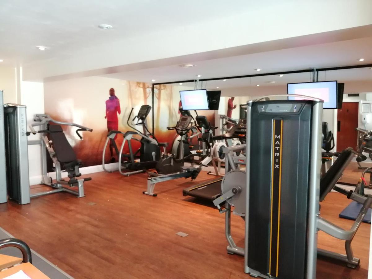 Western Angel Hotel 3*